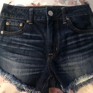 American Eagle High Rise Festival Shorts